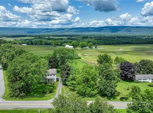849 Hoagerburgh Rd, Shawangunk, NY 12589