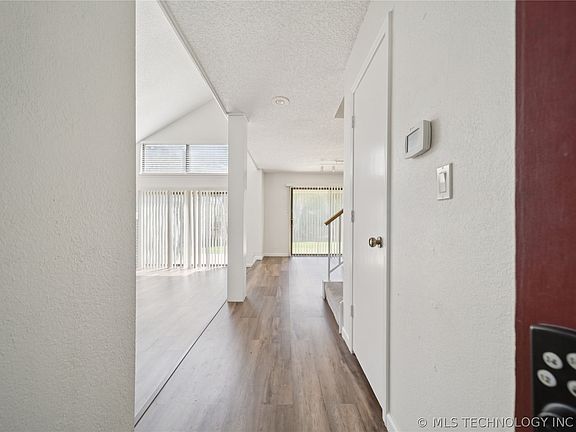 3rd image of 2948 E 84th St #39