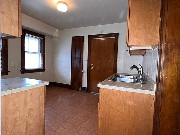 5th image of 4355-4357 N 28th St
