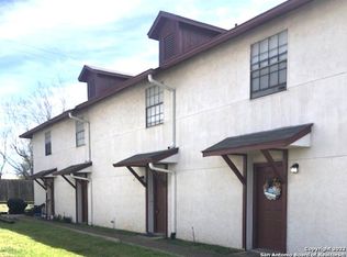 550 Dukeway #2, Universal City, TX 78148