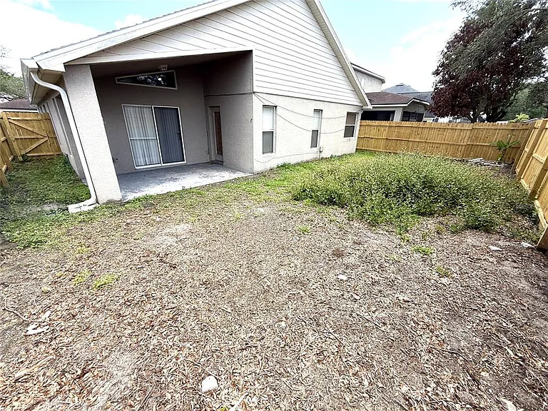 9812 Doriath Cir — Photo 19