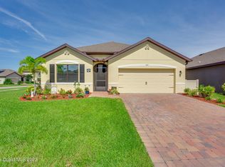 677 Old Country Rd SE, Palm Bay, FL 32909