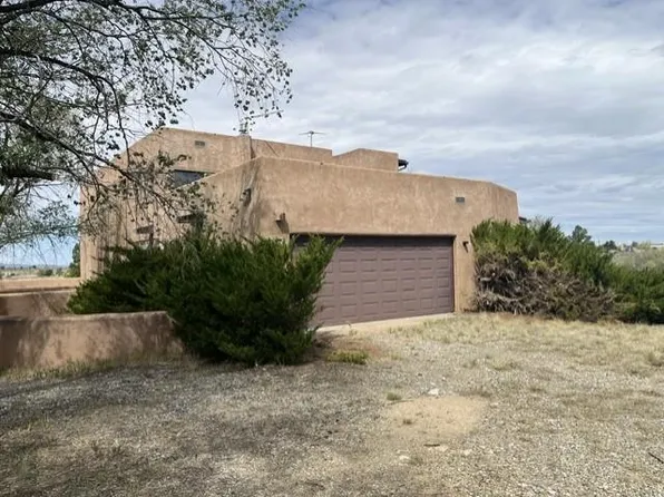 33 Comanche rd, El Prado, NM 87529