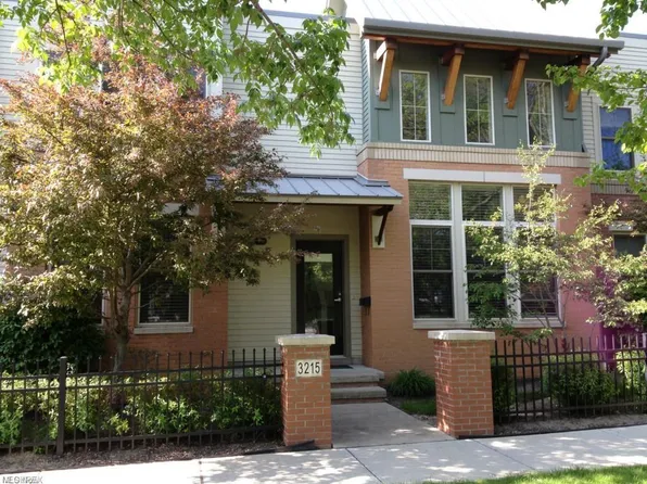 3215 Euclid Heights Blvd #R, Cleveland, OH 44118