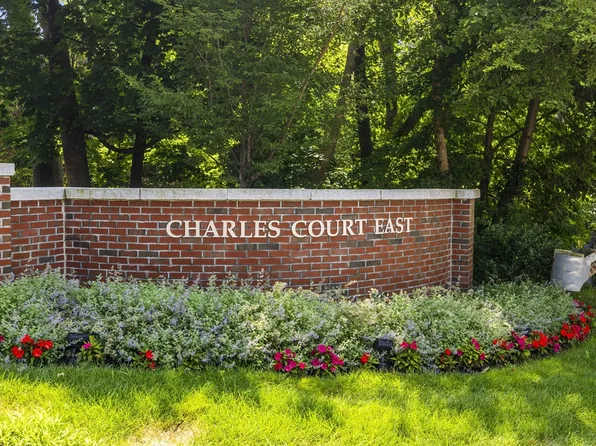 1202 Greendale Ave APT 133, Needham, MA 02492