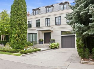 221 Dunvegan Rd, Toronto, ON M5P 2P3