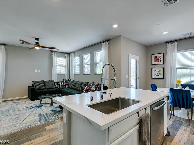 11940 Tomales Bay St — Photo 31