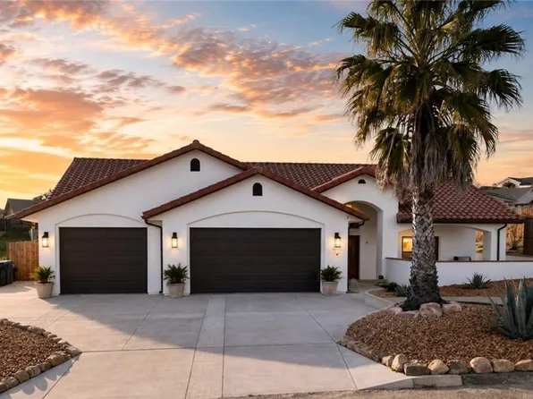 3635 Lakeside Village Dr, Paso Robles, CA 93446