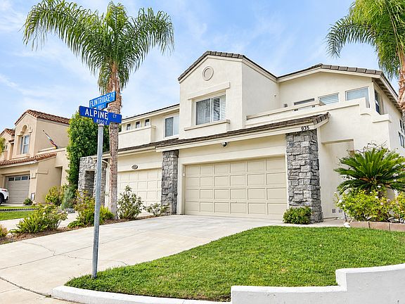 2nd image of 935 S Flintridge Way