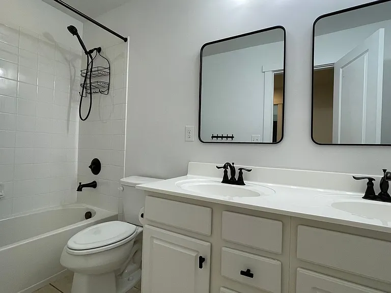 2309 Harmsworth Dr — Photo 17