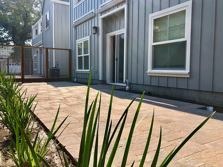 1315-1339 Lia Ln — Photo 9