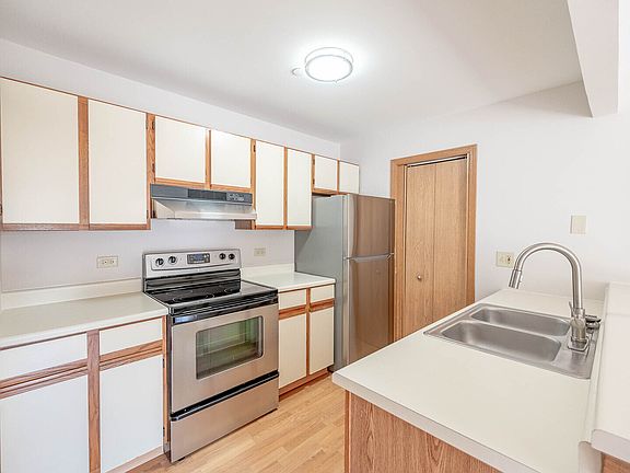 4th image of 1347 Cunat Ct APT 1A