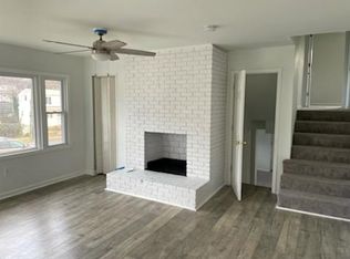 1647 Hylton Ave, Woodbridge, VA