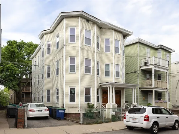 93 Marion St, Somerville, MA 02143