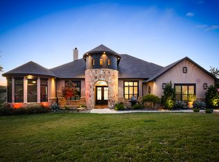 5100 Diamante Dr, Spicewood, TX 78669