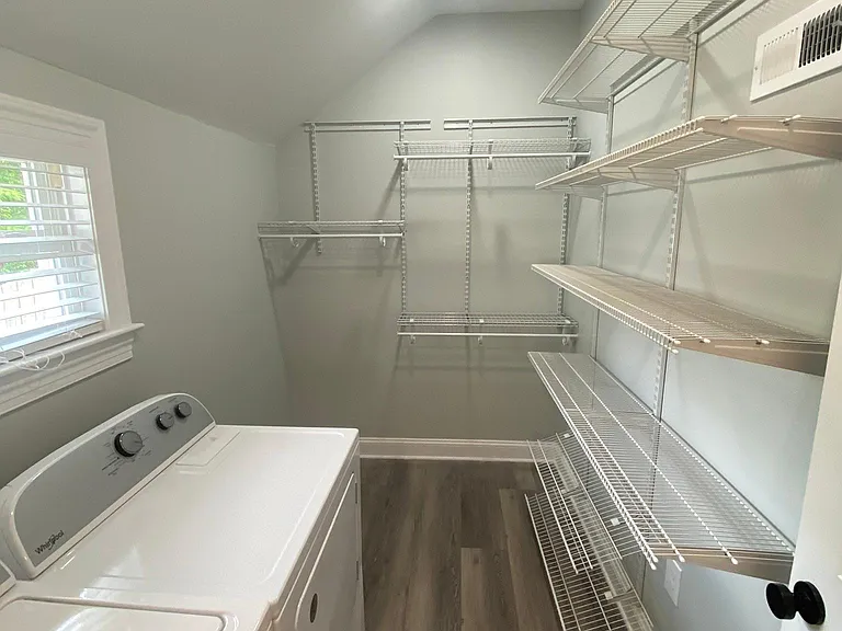 410 Saint Louis Ave #B — Photo 18