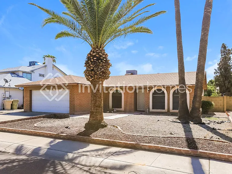 5321 W Riviera Dr — Photo 1