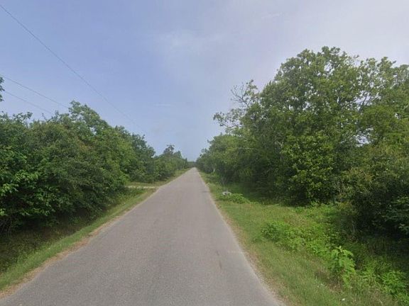 2nd image of 7550 Hacker Rd
