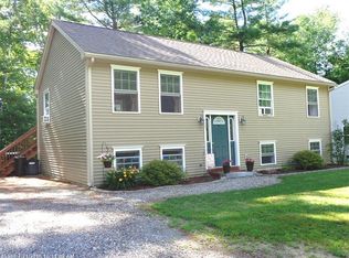 5 Saint James Pl, Lewiston, ME 04240