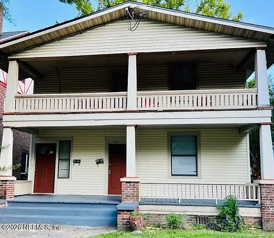 2 bed, 1.0 bath, 1200 sqft, $1,425 — Photo 1
