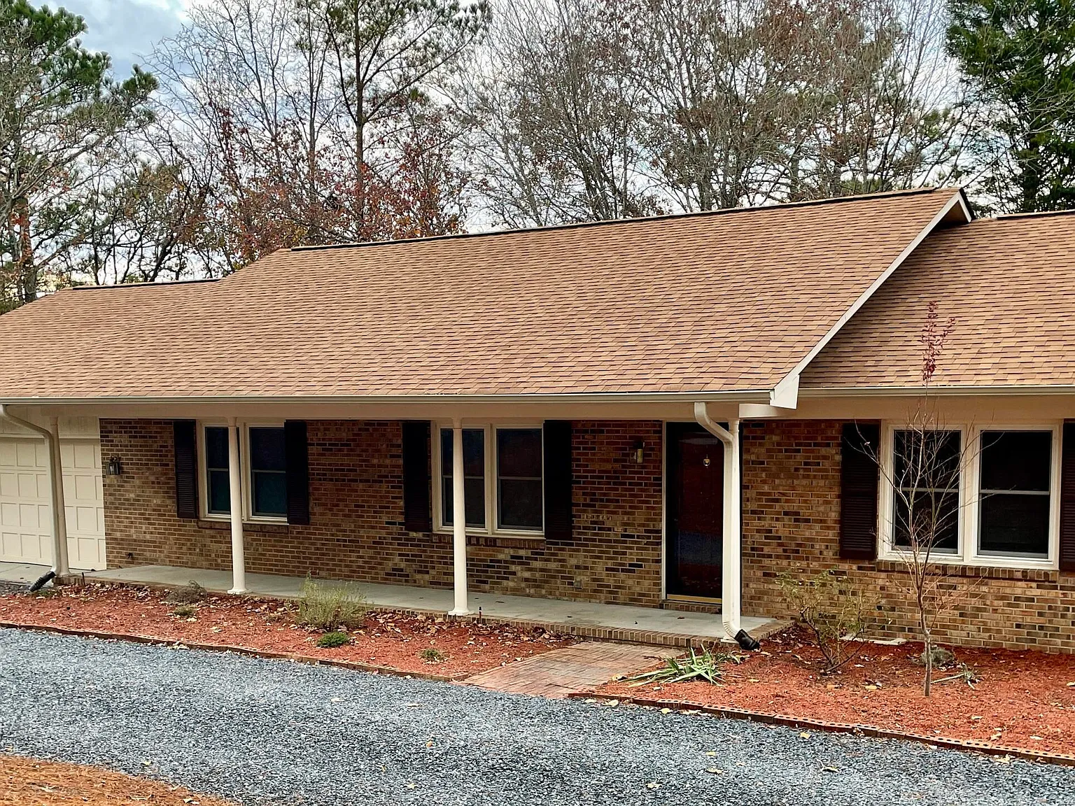 3 bed, 2.0 bath, $1,950 — Photo 1