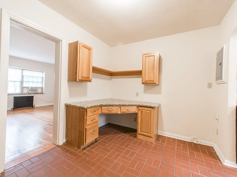 1br Near Uc, Daap & Hospitals | Prime Riddle Road Location — Photo 49