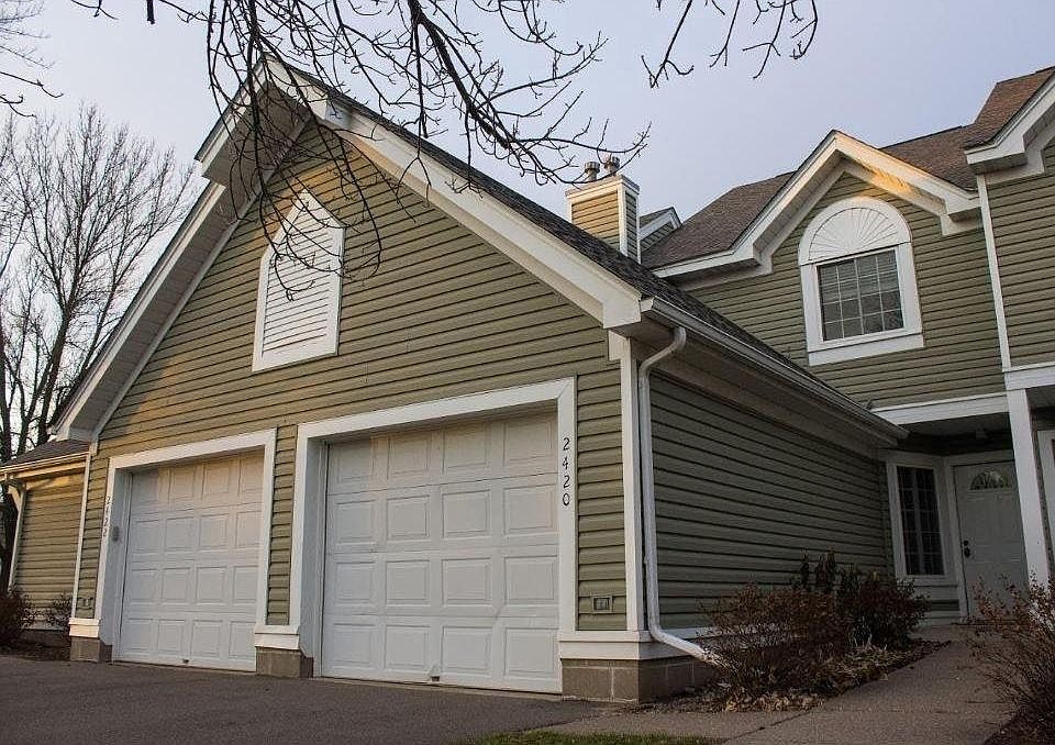 1st image of 2420 Cypress Dr