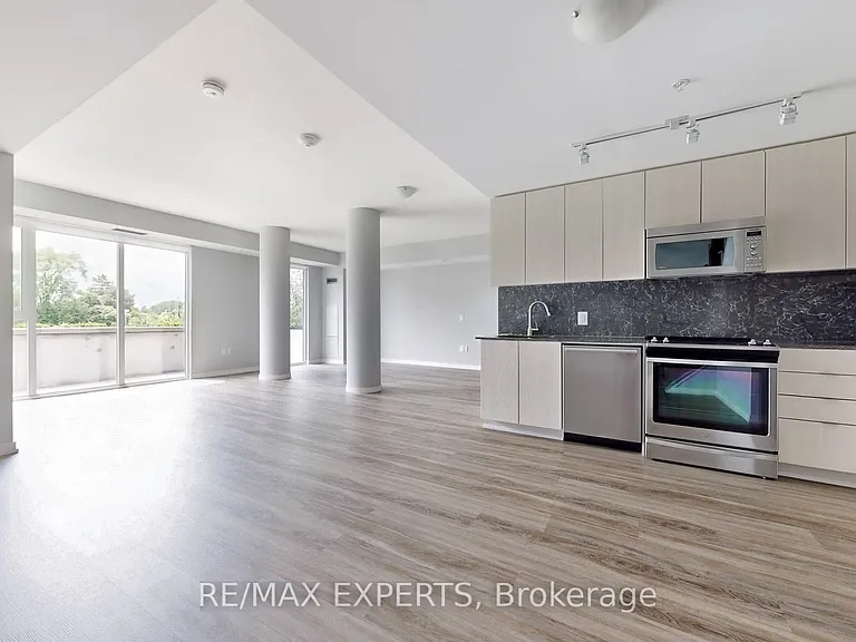 3237 Bayview Ave #102 — Photo 9