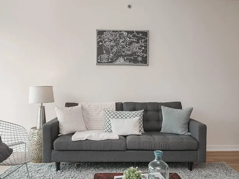 2101 Market St #405 — Photo 1