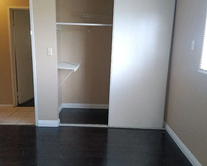 4549 Oakdale Ave — Photo 21