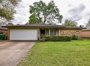 134 Coach Rd, Houston, TX 77060