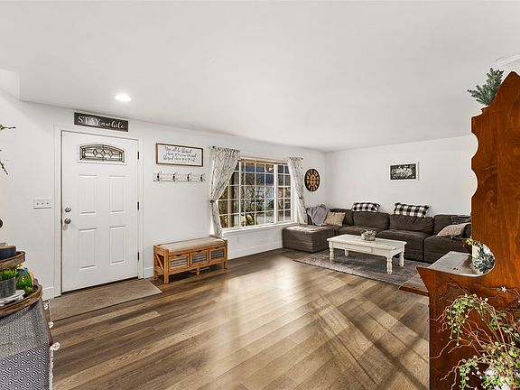 3rd image of 5721 Grove Street