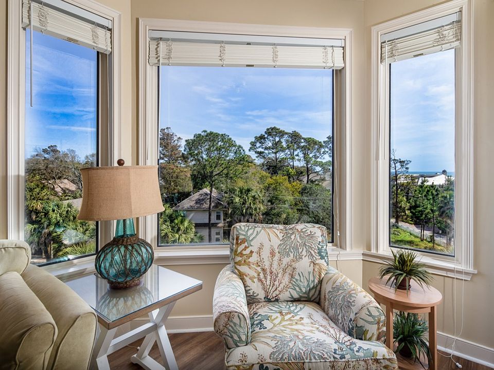 1st image of 10 N Forest Beach Dr Unit 2407