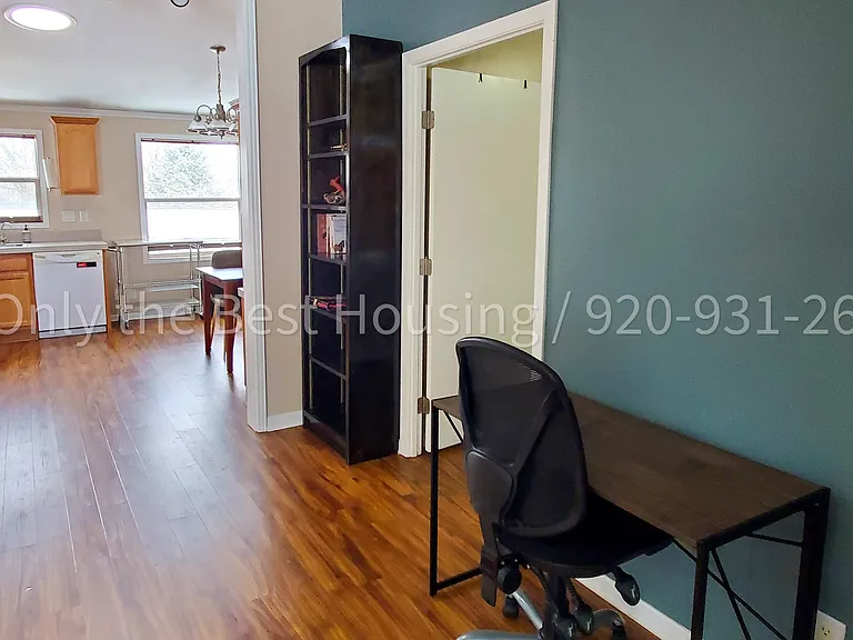 38 Apple Hill Dr — Photo 8