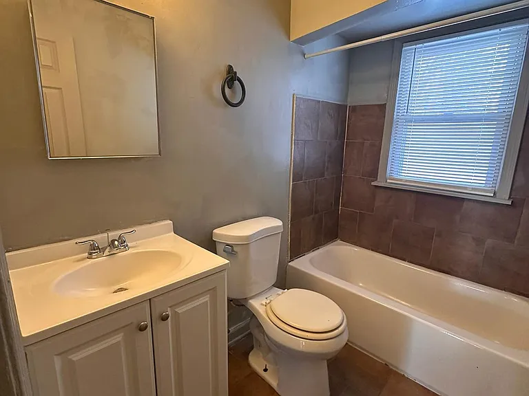9737 Camley St — Photo 8