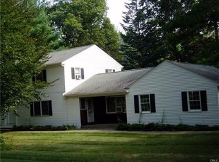 10 Lindencrest Dr, Danbury, CT 06811