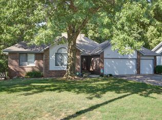 3155 W Edgewood St, Springfield, MO 65807