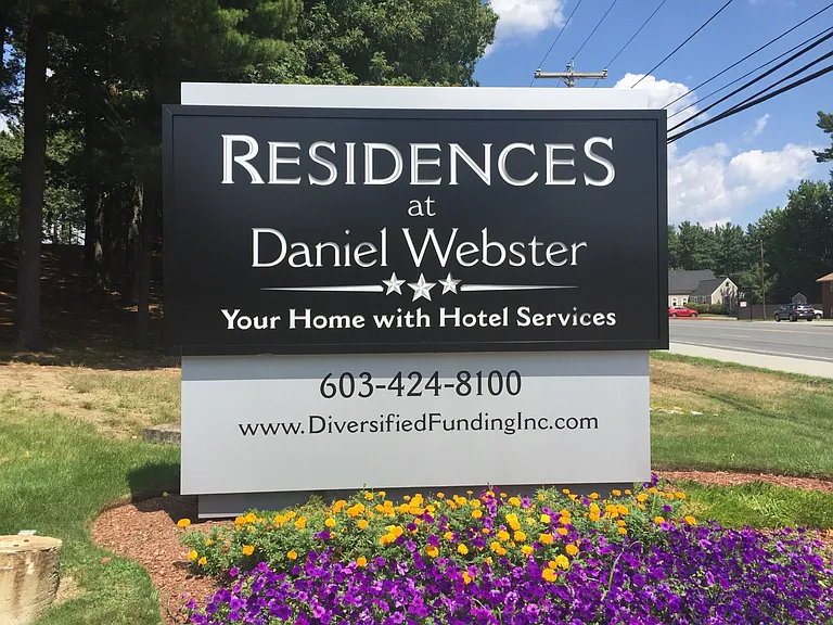 Residences at Daniel Webster — Photo 13