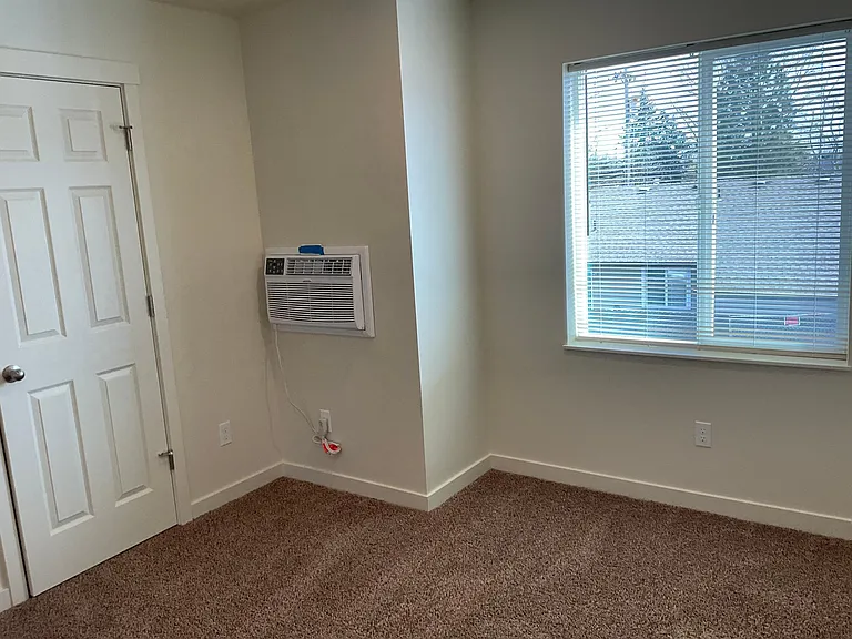 1842 City View St — Photo 23