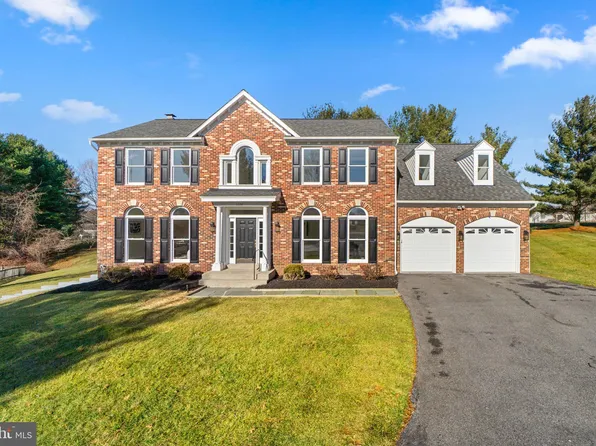 12138 Faulkner Dr, Owings Mills, MD 21117