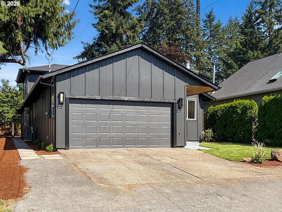 2nd image of 30930 SW Magnolia Ave