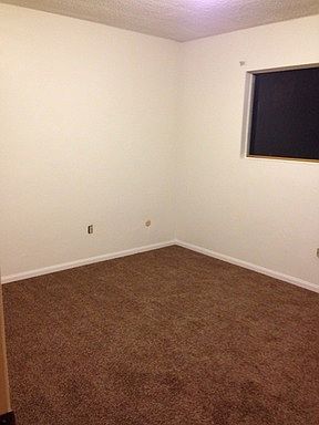 4th image of 4220 Aragon Dr APT 5
