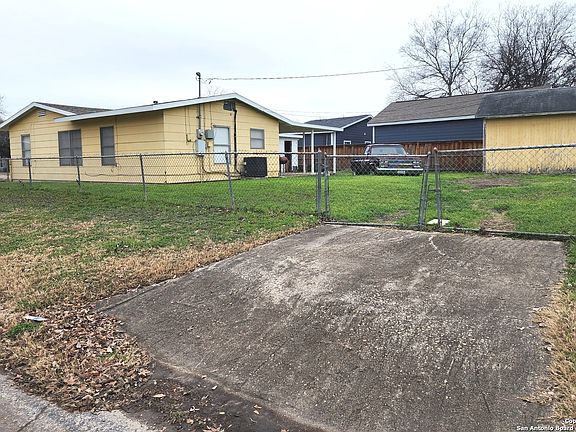 5th image of 447 CREATH PL