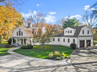 181 Cognewaugh Rd, Cos Cob, CT 06807