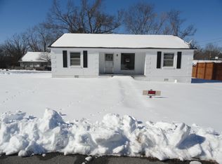 404 Walnut St, Marshall, AR 72650