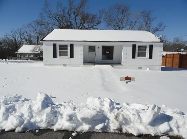 404 Walnut St, Marshall, AR 72650