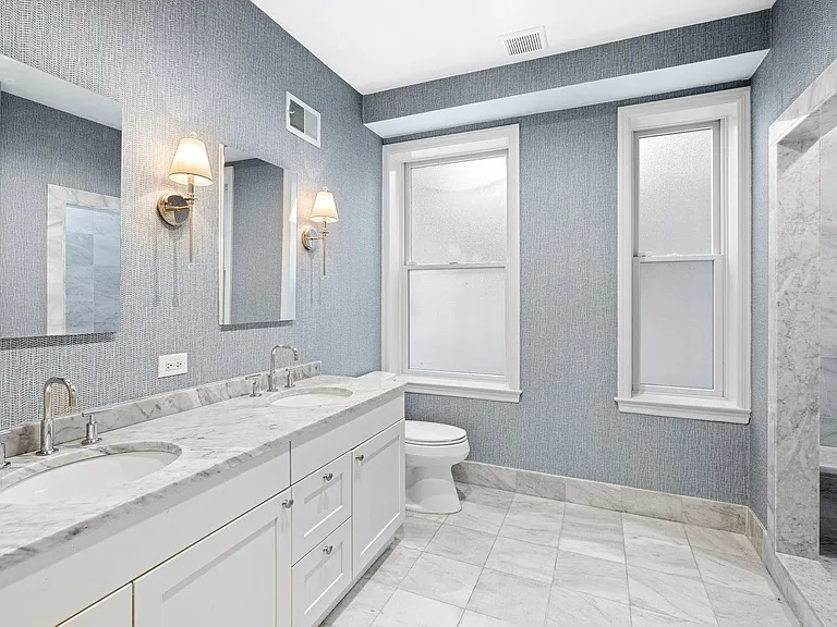 621 Pine St #1 — Photo 17