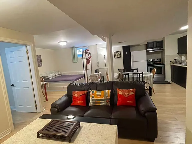 1 Yukon Dr #BASEMENT — Photo 3