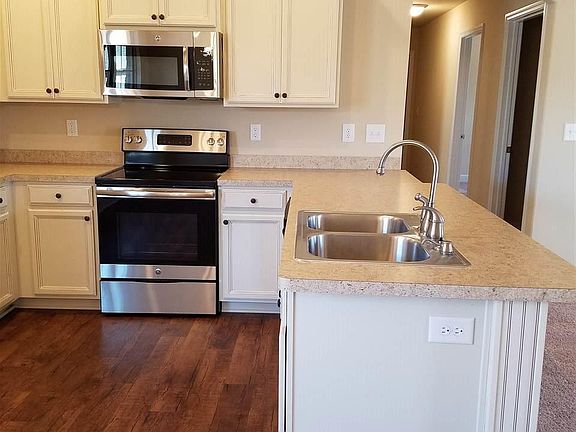 4th image of 710 Oak Cove Ln NW