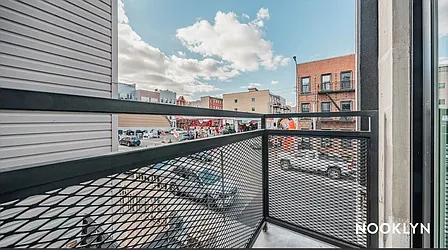 Rented by PREMIUM US INC